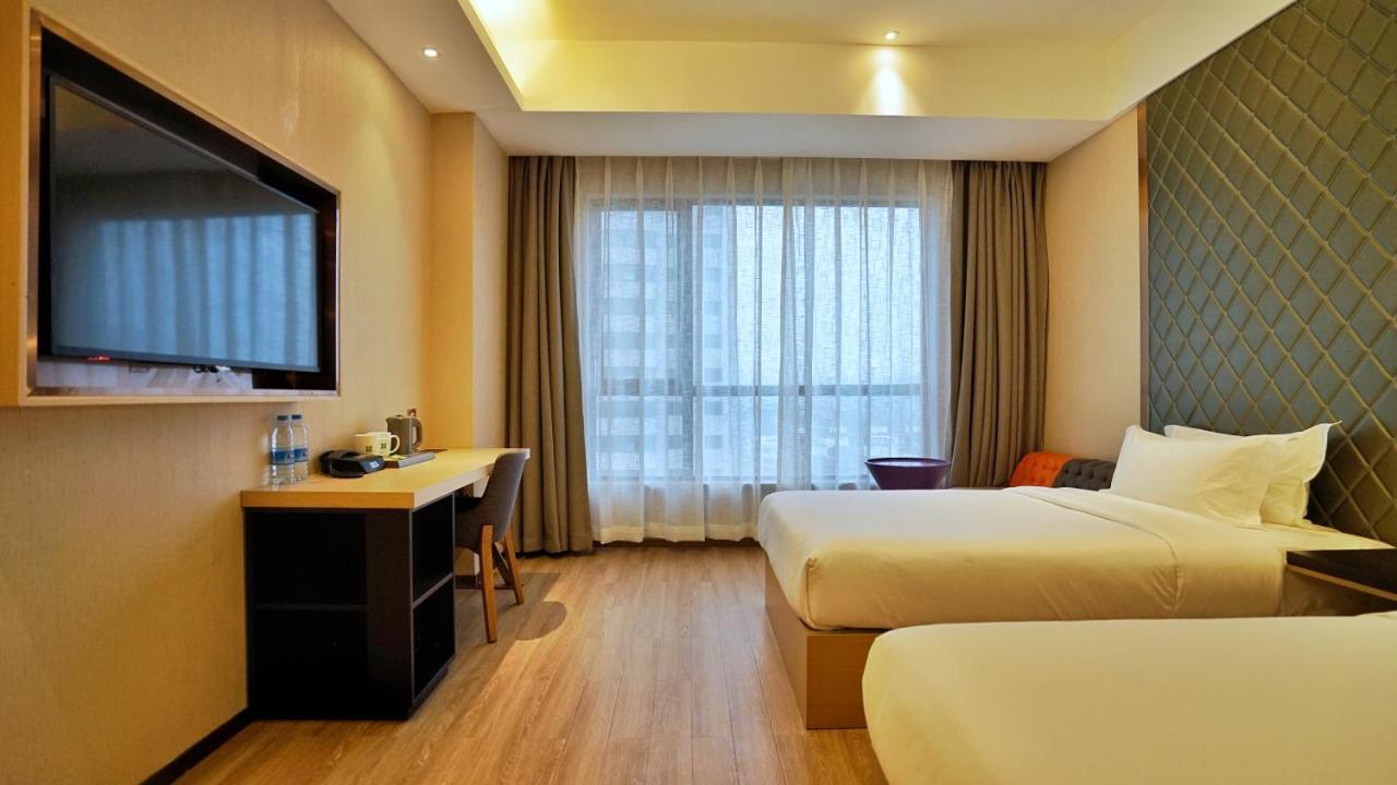 Ibis Styles Hangzhou Chaowang Road Hotel Buitenkant foto