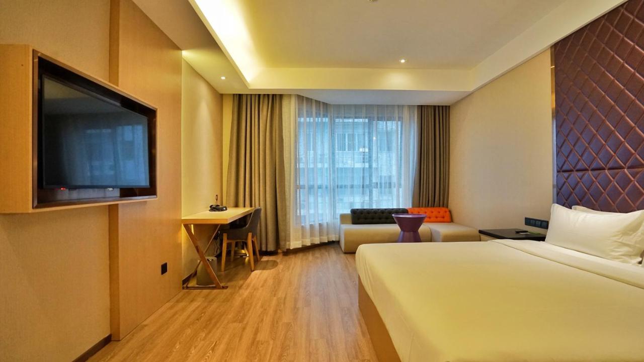 Ibis Styles Hangzhou Chaowang Road Hotel Buitenkant foto